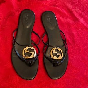 Authentic Gucci flat sandals